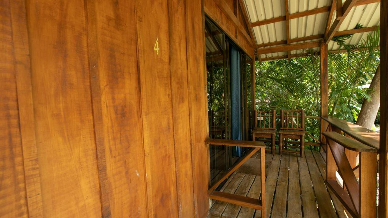 Cabanas Del Lago ラ・フォルトゥナ エクステリア 写真