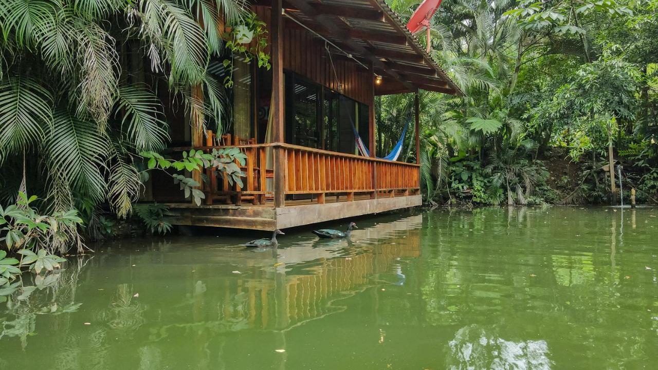 Cabanas Del Lago ラ・フォルトゥナ エクステリア 写真