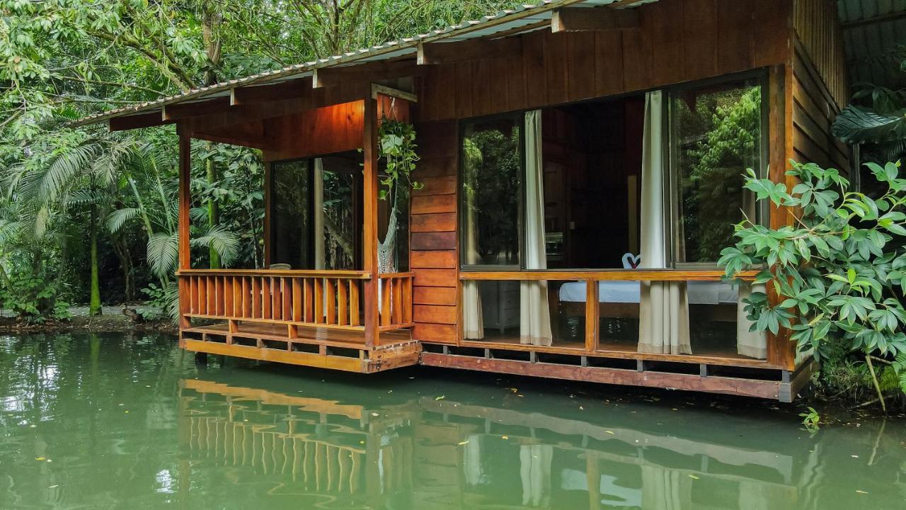 Cabanas Del Lago ラ・フォルトゥナ エクステリア 写真